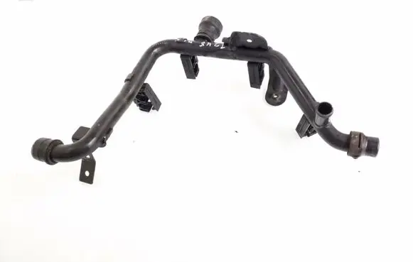 Audi A4 S4 B6 8E 8H Engine coolant pipe/hose