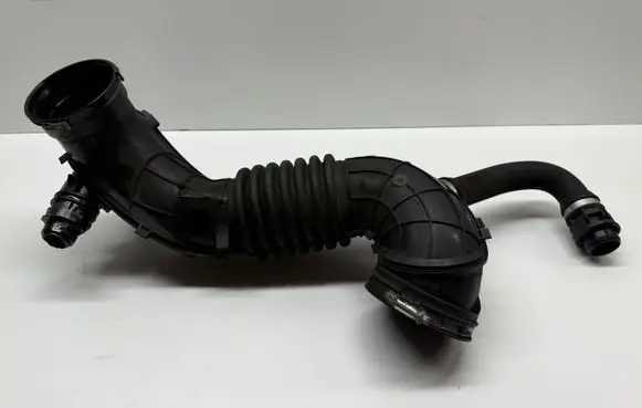 BMW 1 F20 F21 Turbo air intake inlet pipe/hose 7810745