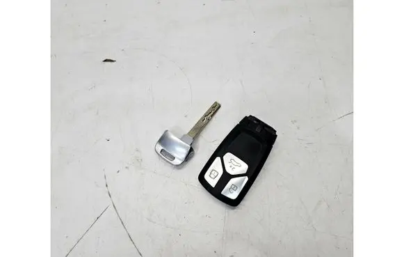 Audi A4 S4 B9 8W Ignition key/card 4M0959754CF