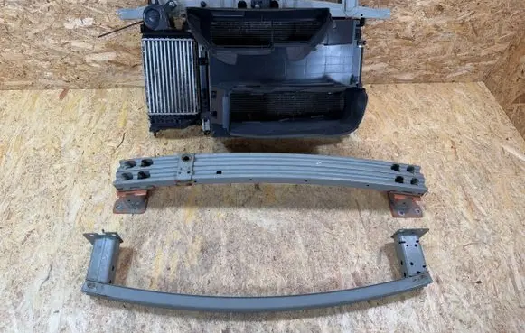 Nissan Micra K14 Radiator support slam panel