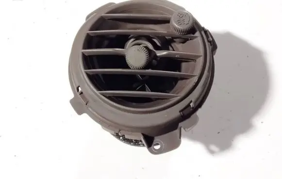 Chrysler PT Cruiser Dash center air vent grill 5297989 5816907