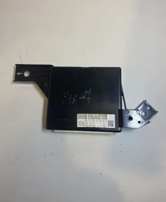 Lexus RX 450H Central body control module 1776008243