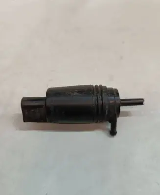 BMW 5 E60 E61 Windscreen/windshield washer pump 67128377612