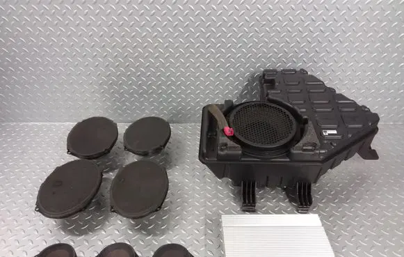 Chrysler Voyager Audio system kit 05107087AE 05107086AG 05064120AB