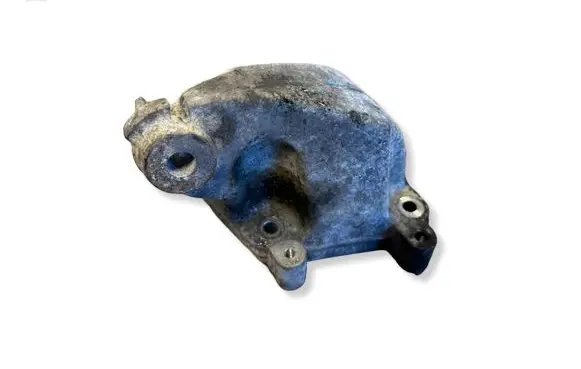 Mercedes-Benz ML W164 Engine mounting bracket A6422230304