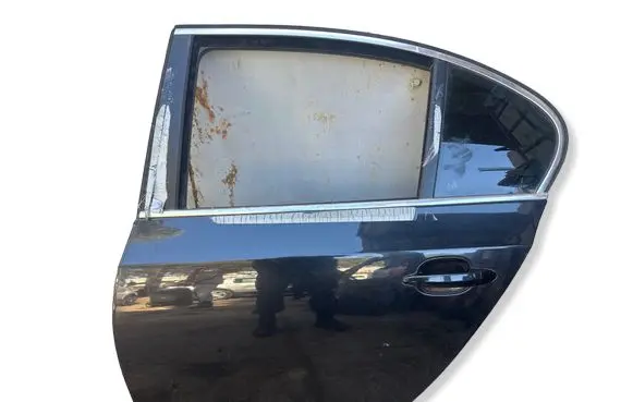 BMW 5 E60 E61 Rear door 