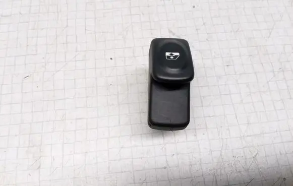 Renault Megane I Electric window control switch