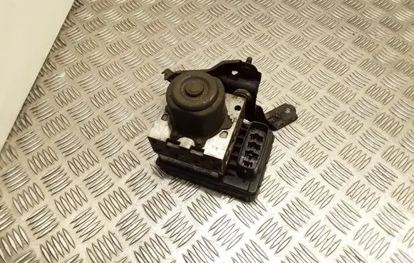 Toyota Corolla Verso E121 ABS Pump 4451013070 8954113040 BBJ23Y