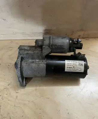 Volkswagen Amarok Starter motor 2H0911023K