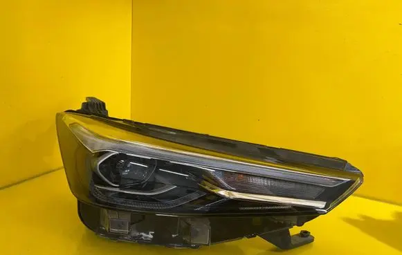 MG MG5 II Headlight/headlamp MGOE