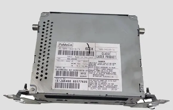 Jaguar XF X250 Radio/CD/DVD/GPS head unit 7G9N18C8157FA 7G9N14C230TA 83177635
