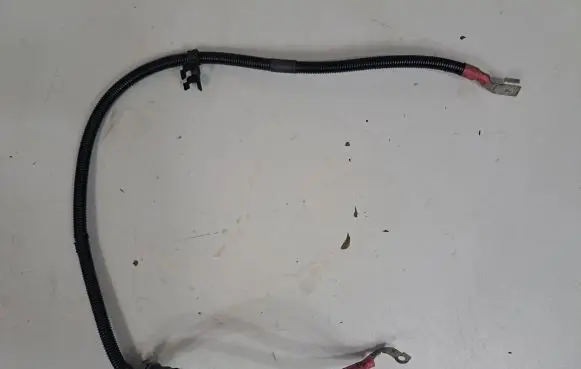 BMW 7 G11 G12 Positive cable (battery) 8590102 8597683