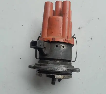 Opel Astra F Spark distributor cap 0237521024