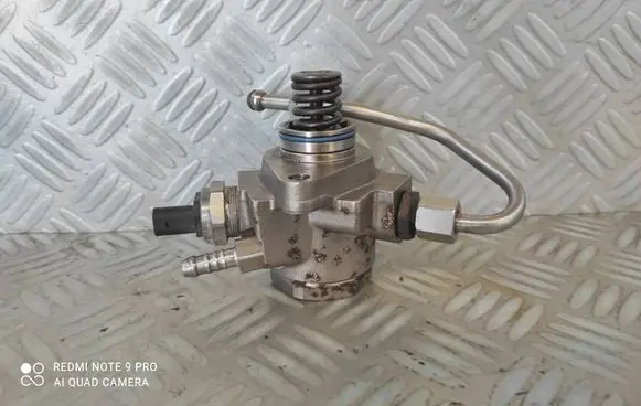 Skoda Fabia Mk3 (NJ) Fuel injection high pressure pump 04E127026AG 180516 1457137