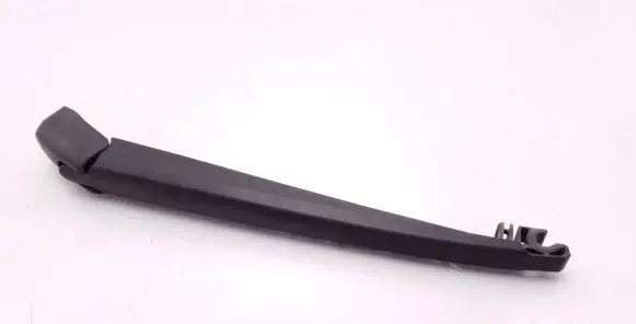 Rear wiper blade arm