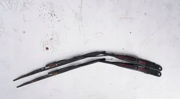 Renault Espace - Grand espace V Front wiper blade arm
