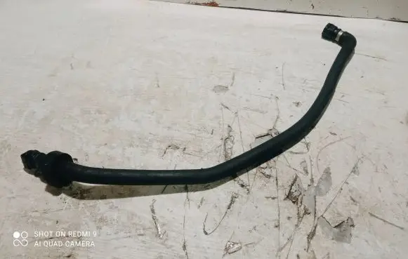 BMW 7 E65 E66 Engine coolant pipe/hose