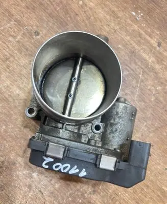 BMW 3 E90 E91 Throttle valve 7556119 3060702949 2702080516
