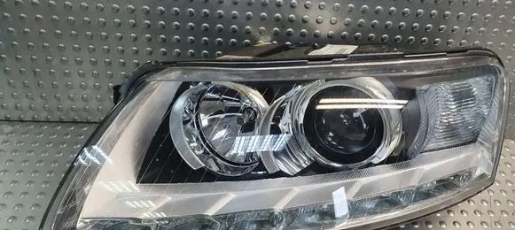 Audi A6 S6 C6 4F Headlight/headlamp 4F0941003