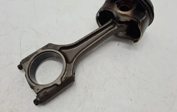 Piston