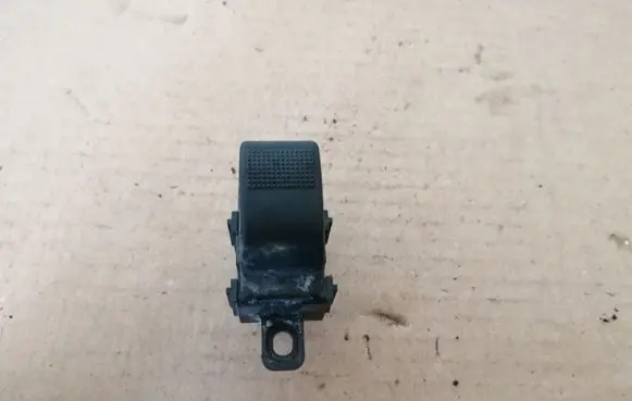 Mazda 626 Electric window control switch
