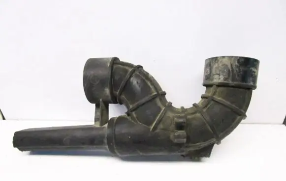 Renault Clio II Breather/breather pipe/hose 7700869503