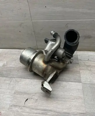 EGR valve cooler
