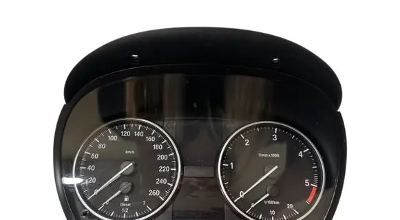 BMW 3 E90 E91 Speedometer (instrument cluster) 9220963 102535098 430053167
