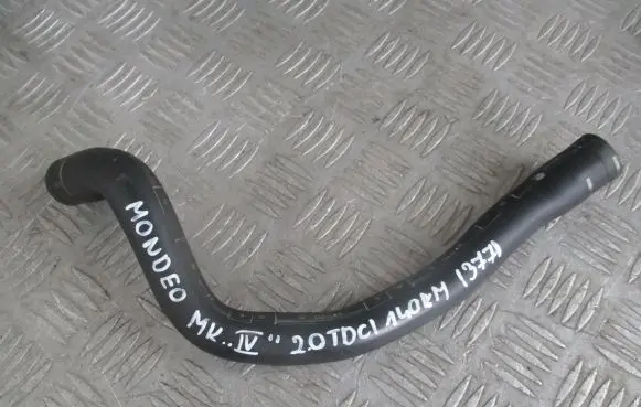 Ford Mondeo MK IV Engine coolant pipe/hose