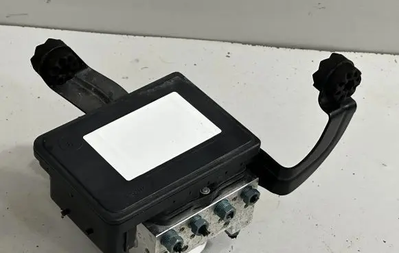 BMW 4 F32 F33 ABS Pump 6887510