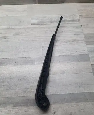 Volvo XC70 Rear wiper blade arm 30663892 80016957