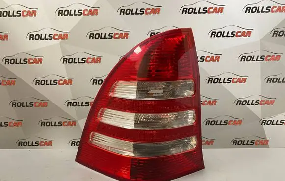 Mercedes-Benz C W203 Rear/tail lights 2038202364L E11634