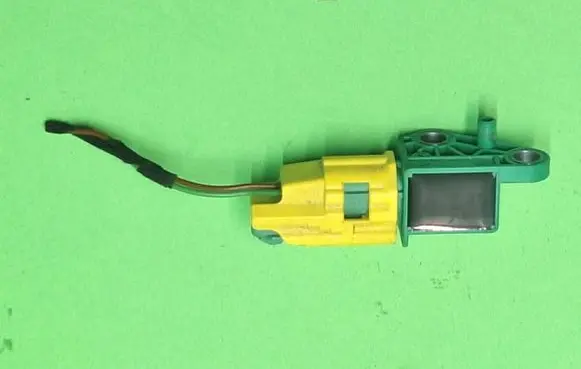 Volkswagen Golf V Airbag deployment crash/impact sensor 1k0909606c