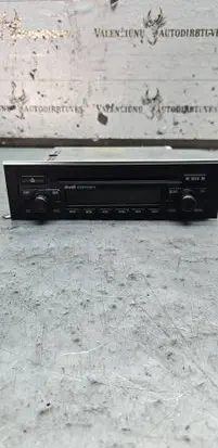 Audi A4 S4 B7 8E 8H Radio/CD/DVD/GPS head unit 8E0035186L AUZ2Z3E2665025