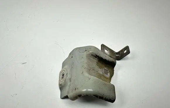 Mercedes-Benz S W222 Fender mounting bracket A2228800914