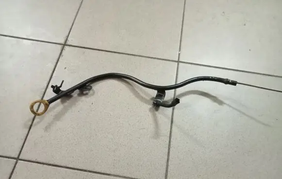 Toyota Yaris Oil level dip stick 