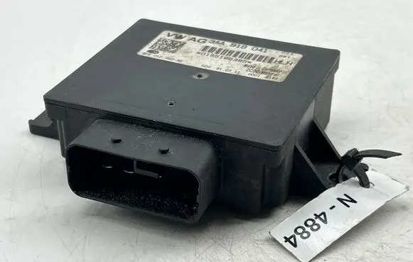 Volkswagen PASSAT B7 Power management control unit 8ES01045240 S0155186385