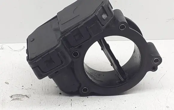 Mercedes-Benz Vito Viano W639 Throttle valve A6510900470