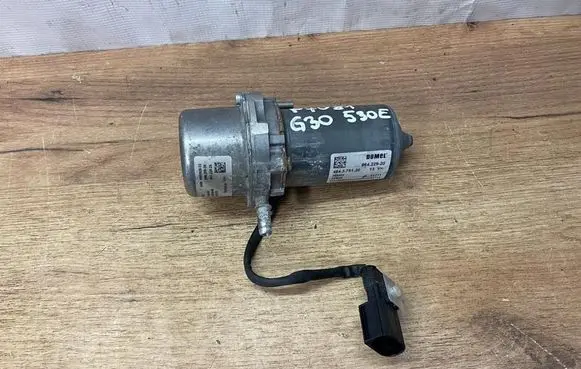 BMW 5 G30 G31 G38 Vacuum pump 86422920