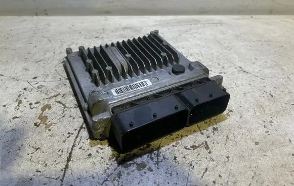 Mercedes-Benz A W176 Engine control unit/module A6519007600 28336104 A6519010601