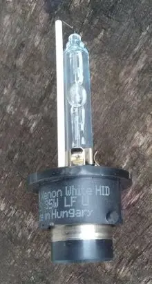 Renault Megane II Xenon bulb 
