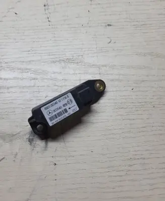 Mercedes-Benz C W203 Airbag deployment crash/impact sensor 003540 0003003481011568 0018204426
