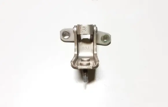 Suzuki Grand Vitara II Rear door lower hinge 63J