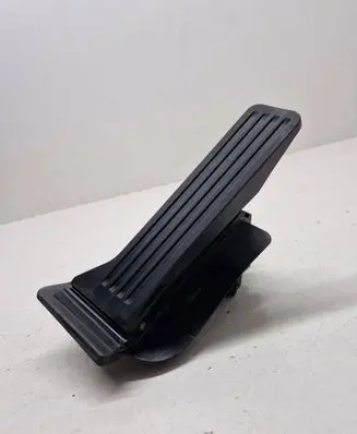 Mazda 6 Accelerator throttle pedal GHK341600A