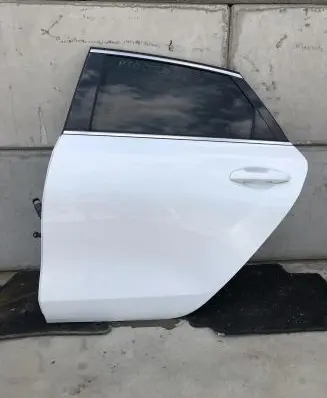 KIA Pro Cee'd III Rear door