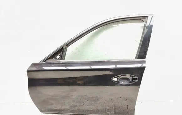 Infiniti Q50 Front door