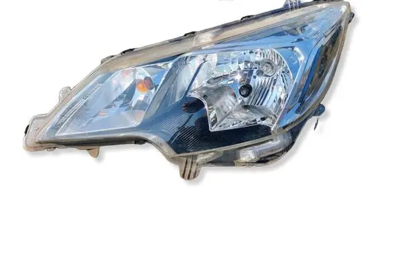 Mitsubishi Space Star Headlight/headlamp 8301D445
