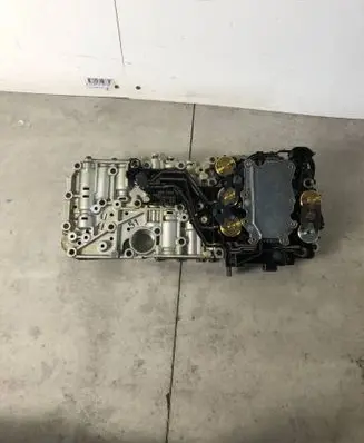 Mercedes-Benz A W168 Transmission gearbox valve body A0285450832 A1683704506