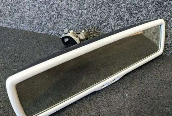 Volkswagen Touareg II Rear view mirror (interior) 7P6857511T