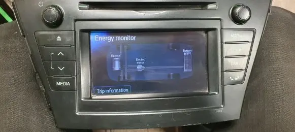 Toyota Prius+ (ZVW40) Radio/CD/DVD/GPS head unit 8614047150 CVVS02F84D